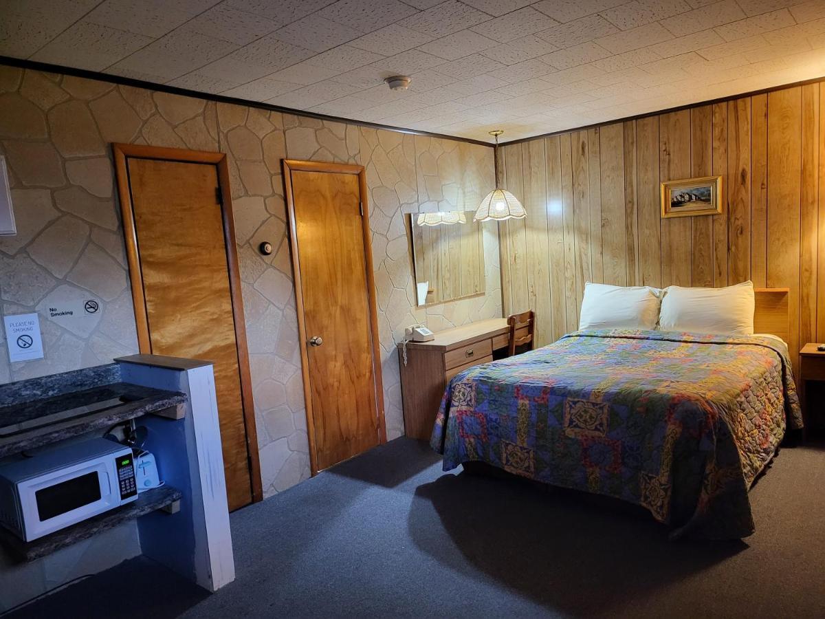 Red Ranch Inn Catskill Exterior photo