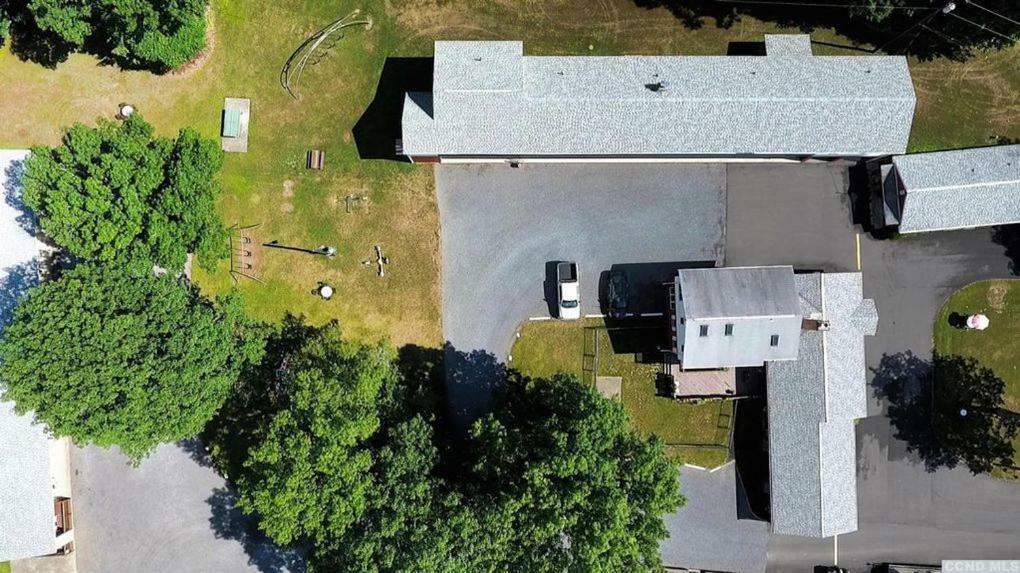 Red Ranch Inn Catskill Exterior photo